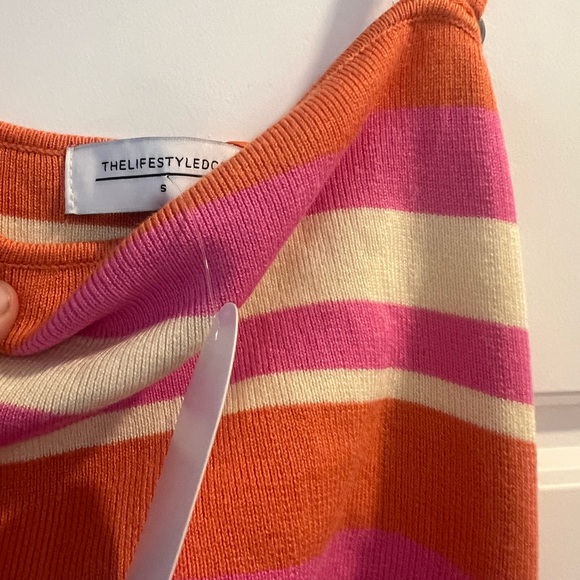 Cut out Striped Dress - Picture 4 of 5